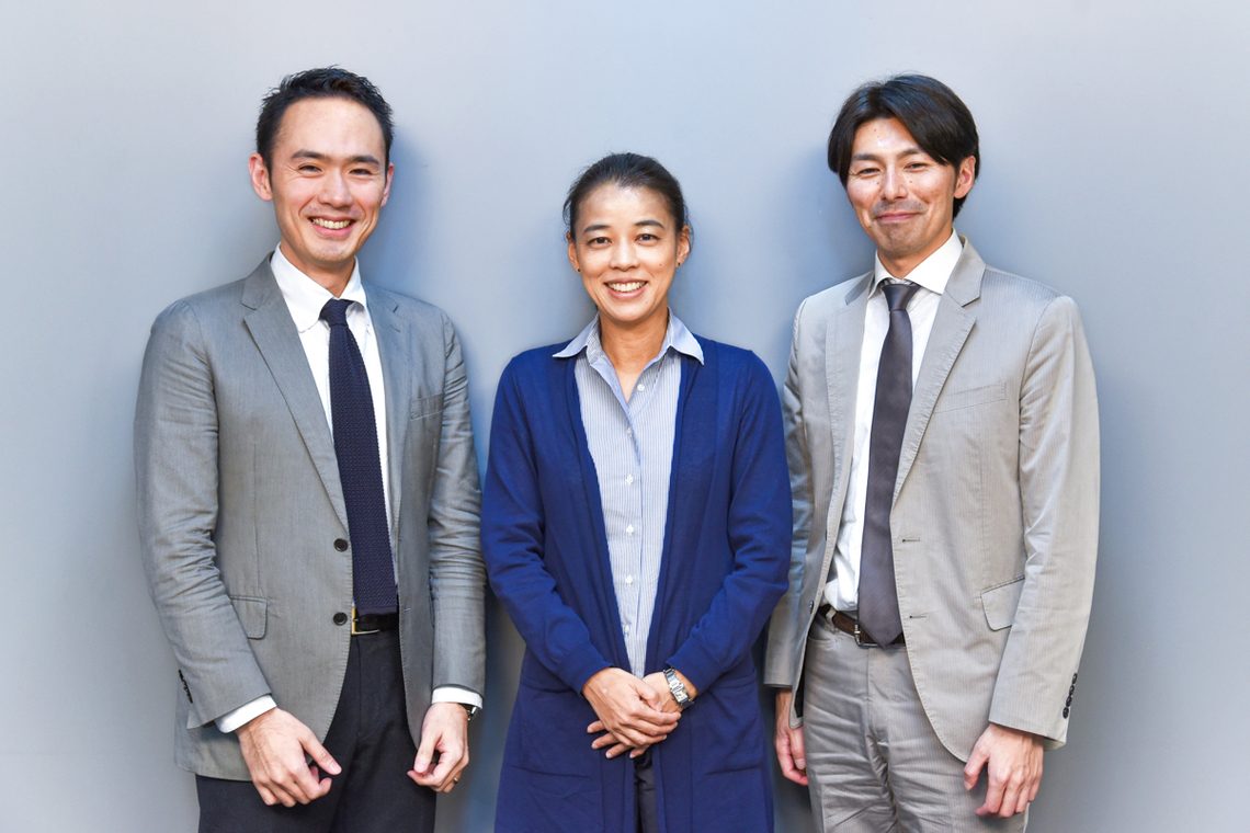 (左から)青木さん、郡司さん、内藤さん