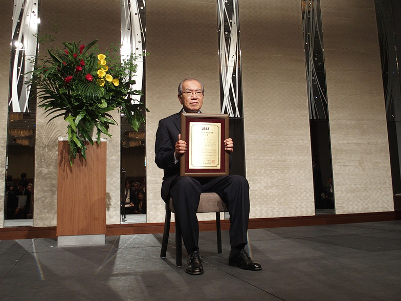 吉田秀雄記念賞の長沼氏