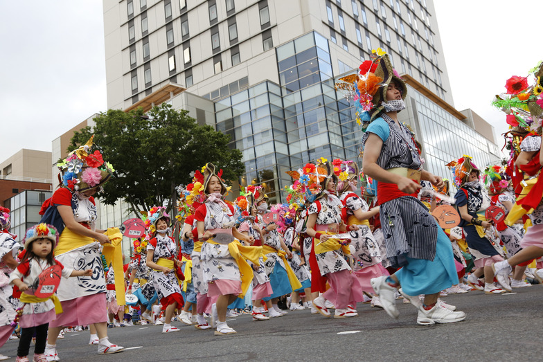 曳き手、囃手方、ハネト総勢500人が参加した「青森ねぶた祭」