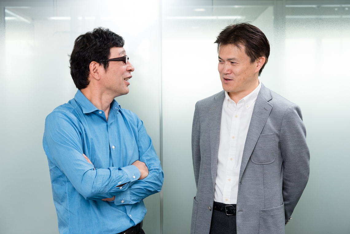 山岸紀寛氏(左)と神野潤一氏(右)