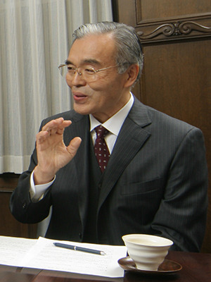 梶山皓氏