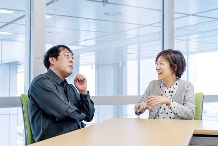 黒木彰一氏(フジテレビ)と北風祐子氏(電通)