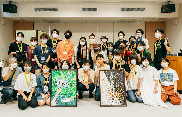 自身がディレクターを務める「なら国際映画祭」では次世代の育成に力を入れる。写真は8月に奈良で開催された、ユース映画ワークショップにて。
