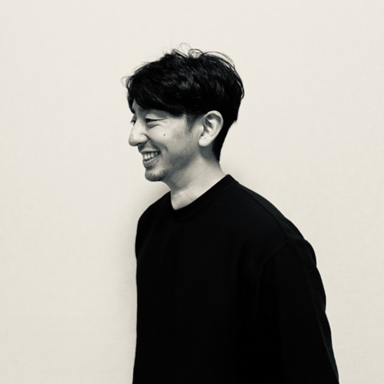 電通 田中健太氏：電通BXCC/Future Creative Center クリエイティブ・プランナー。 東京大学卒業後、総合商社を経て電通入社。 サービスデザイン・コンサルティングなど事業領域からブランディング・コピーライティング・映像制作など表現領域まで広義のクリエイティブ分野を横断的に活動。受賞歴に、文化庁メディア芸術祭 審査委員会推薦作品、ACC、ADFEST、Young Spikes 日本代表など。制作歴に、緑黄色社会『Mela!』『結証』MVクリエイティブディレクションなど。